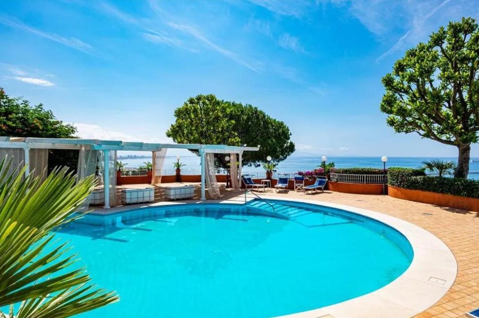 Hotel Poseidon -boutique Hotel- 4*